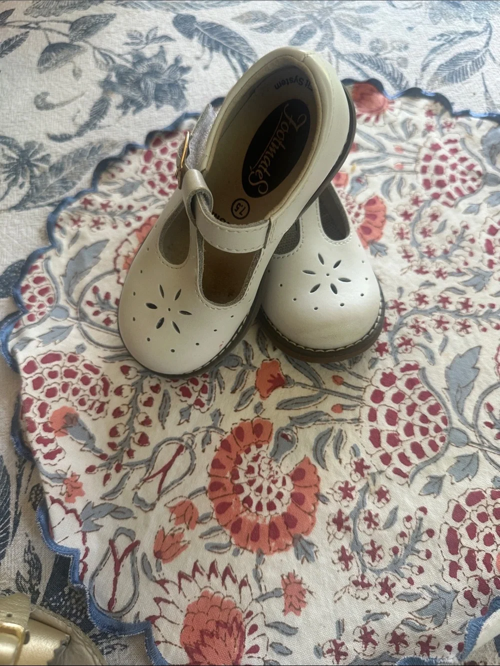 FootMates Cream T-Bar Dress Shoes for Kids